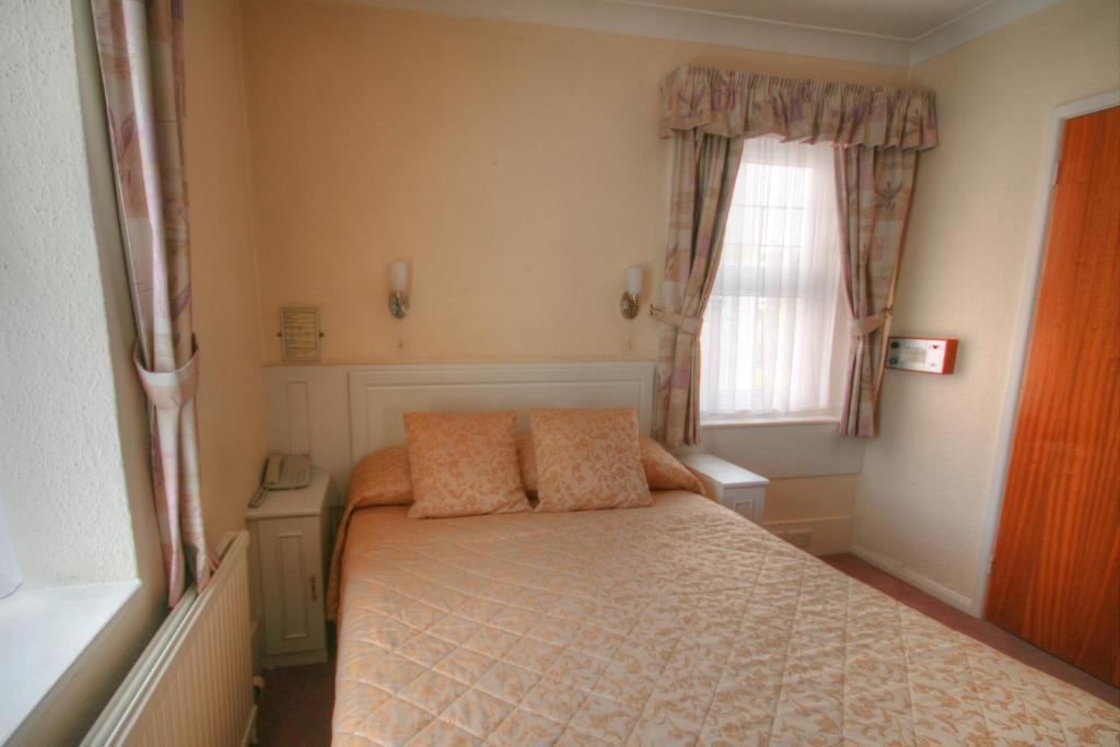 Arlington Hotel ボーンマス 部屋 写真