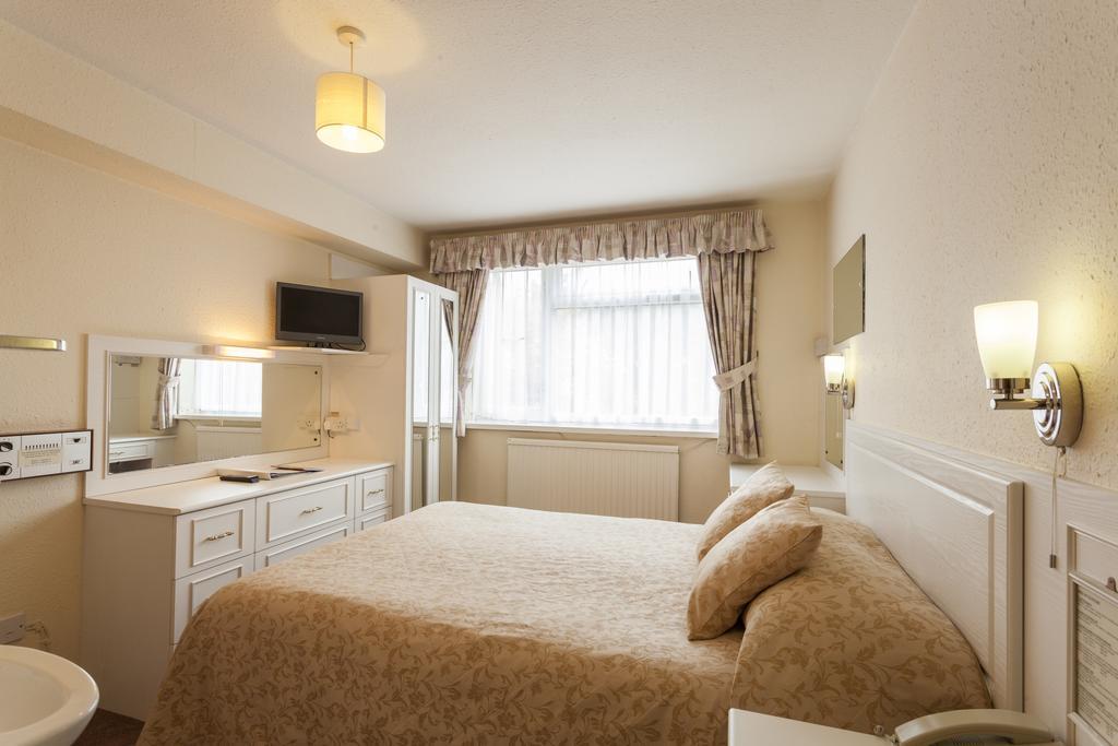 Arlington Hotel ボーンマス 部屋 写真