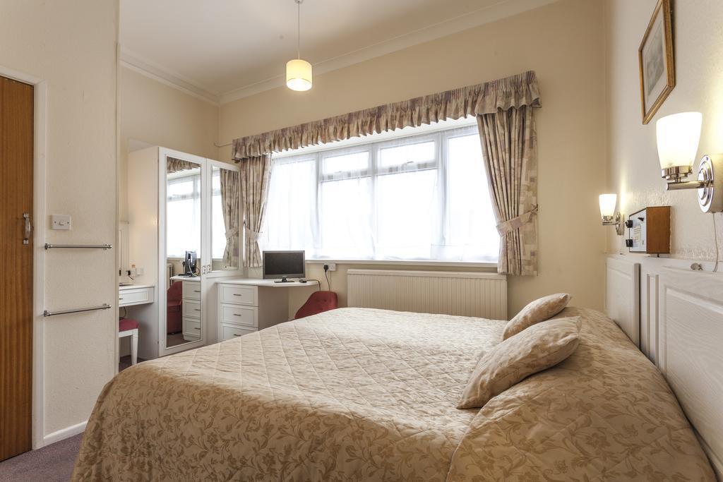 Arlington Hotel ボーンマス 部屋 写真