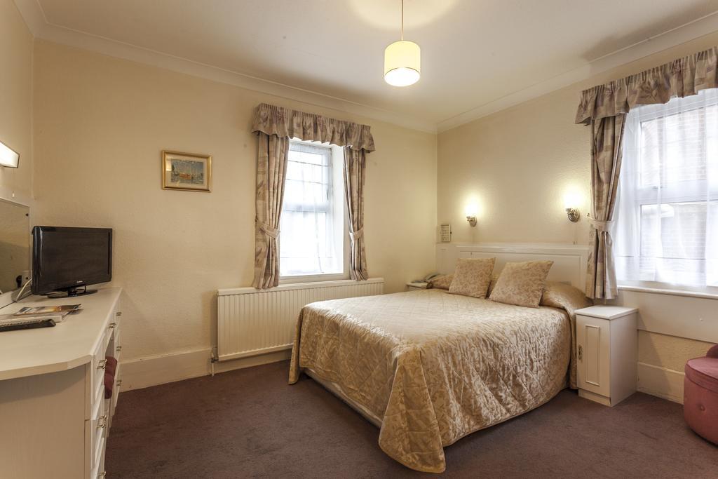 Arlington Hotel ボーンマス 部屋 写真